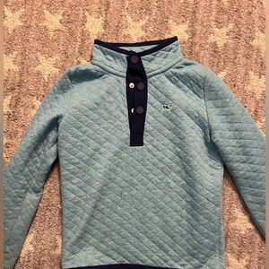 Boys Vineyard Vines quilted pull over